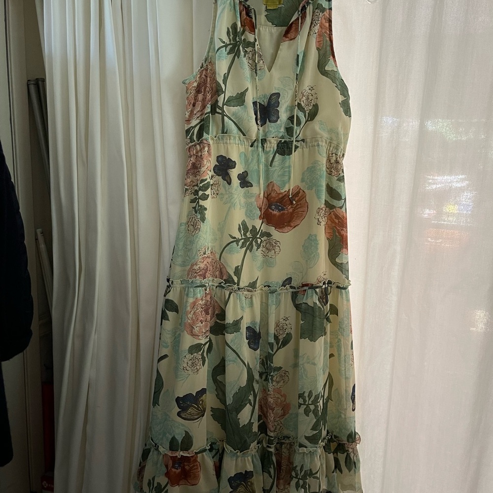 Floral Flouncy Soohisticated Sleeveless Midi Dress
